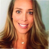 Stephanie Agee, Rn