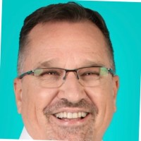 Geoff Robinson