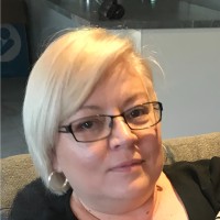 Christine Mills