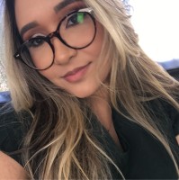 Rafaela Oliveira