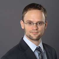 Dr. Stefan Rinke