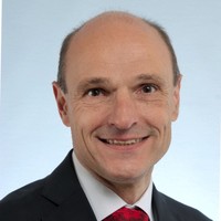 Manfred J. Lang