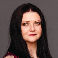 Alexandra Mayer