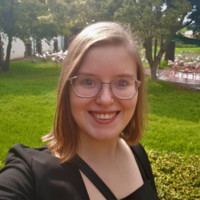 Laura Van Der Straeten