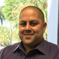 Robert Saez