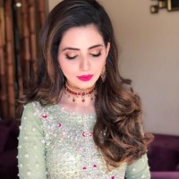 Sarah Khan