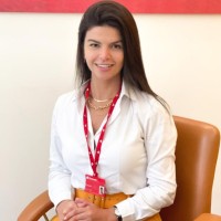Thalita Esteves