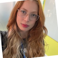 Nicole Menquique