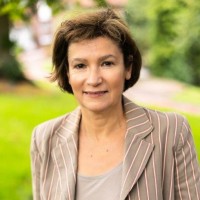 Emmanuelle SALLÉ