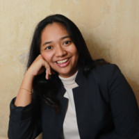 Bunga Mentari Putridita