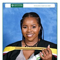 Zandile Nkosi