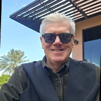 Dr Ricky Tomanek