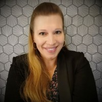 Steffi Lippert