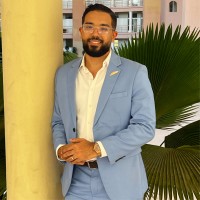 Erik Mora