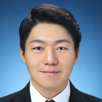 박민준