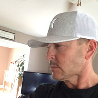 CHRIS KIVETT