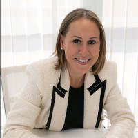 PILAR SERRANO SANCHEZ-CAPUCHINO