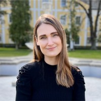 Alexandra Simon