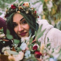 Libby Hale (Khalil)