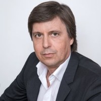 Stephan V. Dall Armi