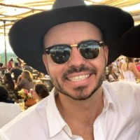 James Wallace Carlos Brown Grau