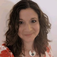 Liz Connor