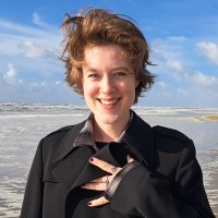 Loekie Van Dinther