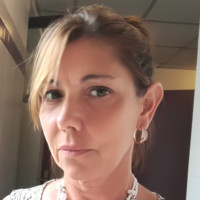 Elisabetta R.