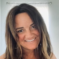 Dawn Groves