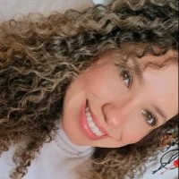 Verônica Salles De Araújo