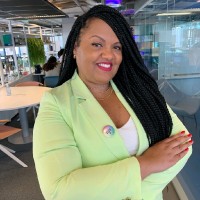 Sônia LesseSônia Lesse is an Influencer