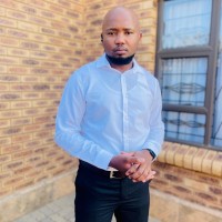 Sihle Mhlongo