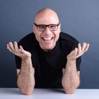 José Luis Yogui Garza