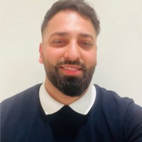 Zubair Ghafari