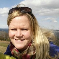 Carrie Champagne