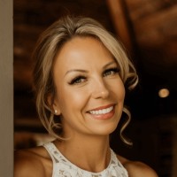 Angela Lemke