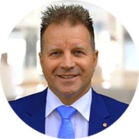 F I N A N Z coaching S C H A C H T THOMAS R. SCHACHT