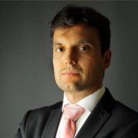 David González