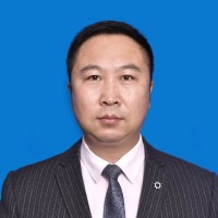 杨金龙