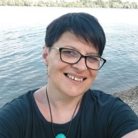 Aliz Pocsuvalszki