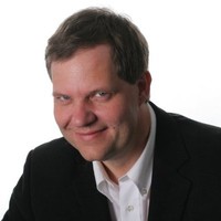 Oliver Knausenberger
