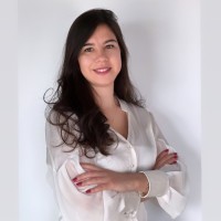 Esra Yaykın Topal