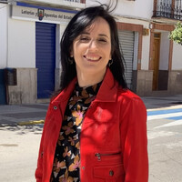 Ángela Caja Morales