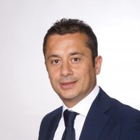 Roberto Pierantoni