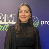 Hazal Karakoç