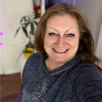 Tracie Lee