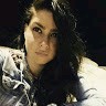 Suzy Leal3