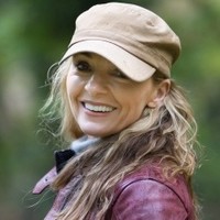 Tracey Hinchliffe Mba
