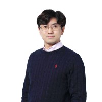 jun huh
