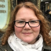 Julia Bayton